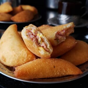 risoles de presunto e queijo